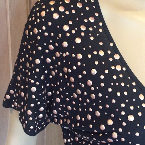 Top - Picture 4 of 7